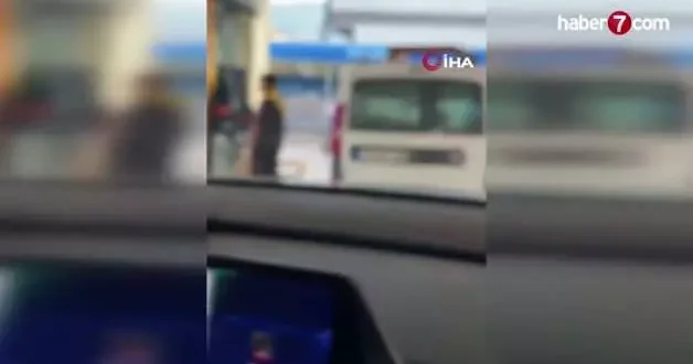 Rus plakayı okuyamayıp ‘Putin’ yazan işçi tazminatsız işten kovuldu