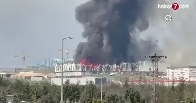 Ankara da büyük yangın! Çevre ilçelerden de ekipler bölgede!