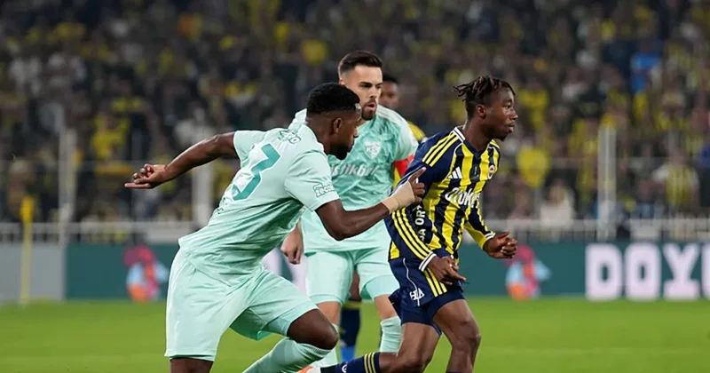 KAYSERİSPOR FENERBAHÇE CANLI Fenerbahçe, kritik Kayserispor deplasmanında! İşte Tedesco nun 11 i...