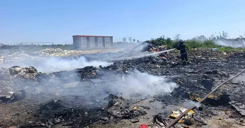 Çöp ve hurdalar yine alev aldı vatandaşlar duruma isyan etti