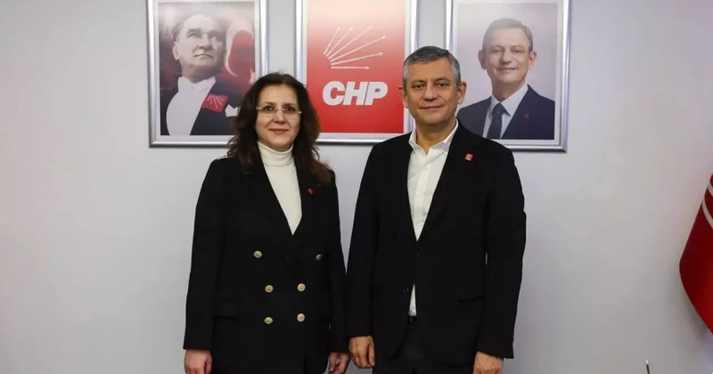 Aleviler PKK lı demişti! CHP li Ümit Özer istifa etti