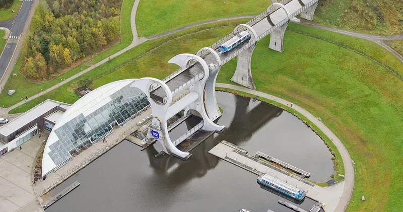 24 saatlik yol 4 dakikaya indi: 8 kettle enerjisiyle dünyayı döndürüyorlar