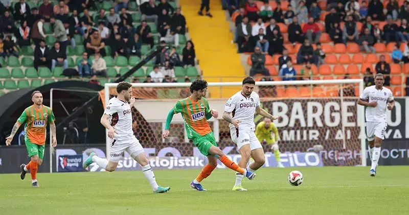 Corendon Alanyaspor Trabzonspor: 1 1