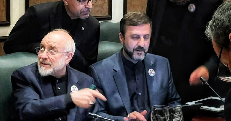 ABD ile masaya oturan İran heyetinden ilk fotoğraf