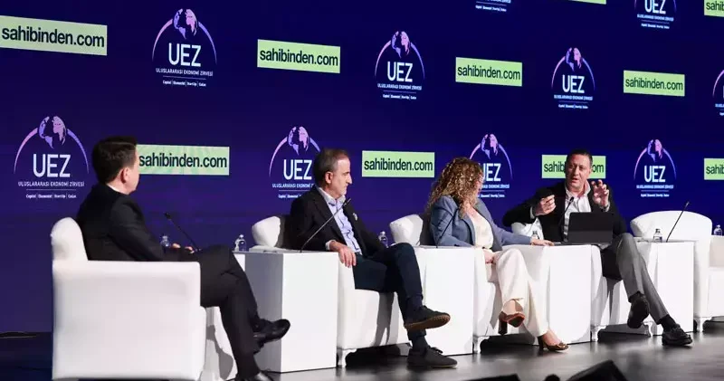 ‘Artificial Intelligence Is Rewriting the Rules of Technology’