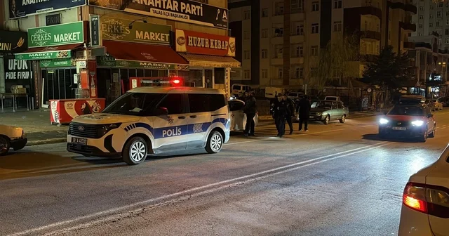 Kayseri de iki grup arası bıçaklı kavga: 2 yaralı Kayseri Haberleri