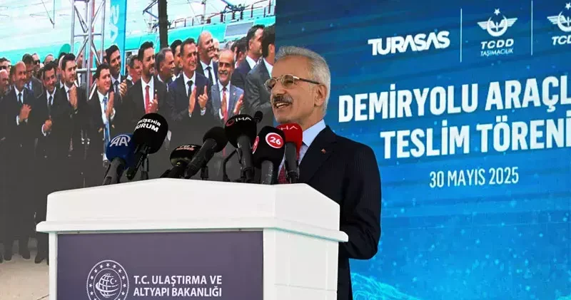 Bakan Uraloğlu: Ordumuz için 41 yeni yük vagonu üreteceğiz