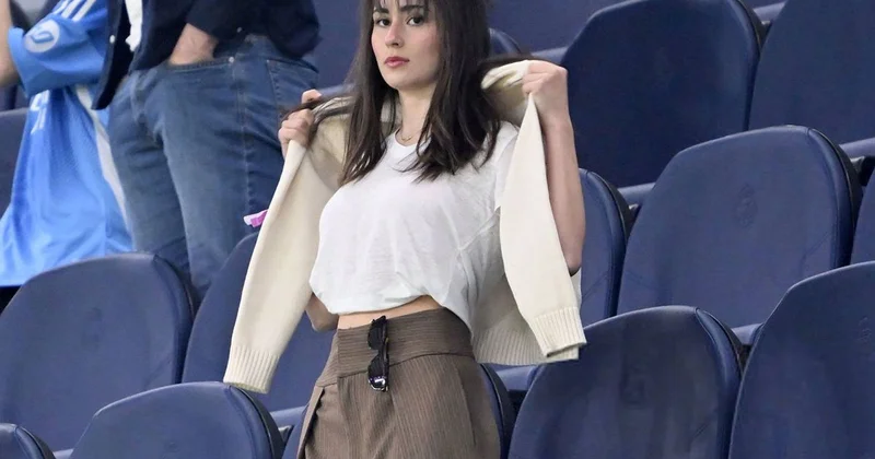 Dün yine maça gitmiş! Duru Nayman dan Arda Güler e tam destek