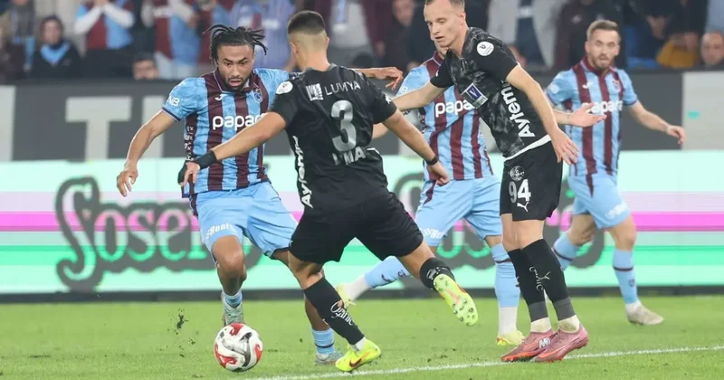 Fırtına zorlu deplasmanda! Alanyaspor Trabzonspor muhtemel 11 ler