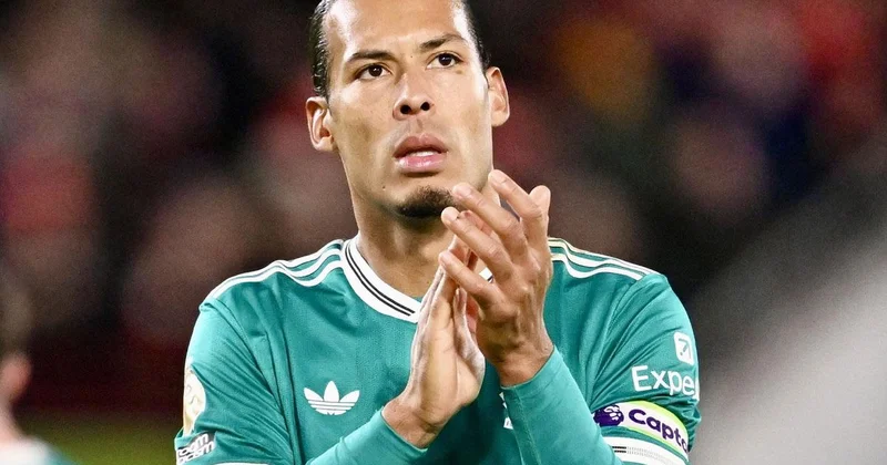 Van Dijk tan Galatasaray için bir beğeni daha