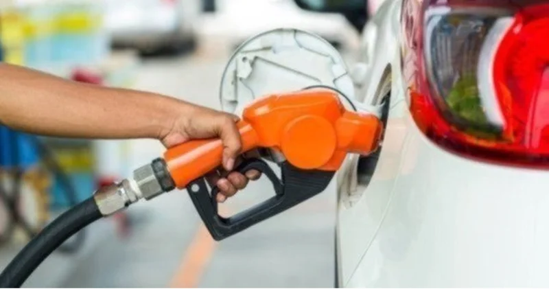 BENZİN VE MOTORİN FİYATLARINDA SON DURUM 11 MAYIS: Akaryakıt fiyatlarında son durum ne? Benzin ve motorine zam geldi mi? İstanbul, Ankara, İzmir ve il il güncel akaryakıt fiyatları