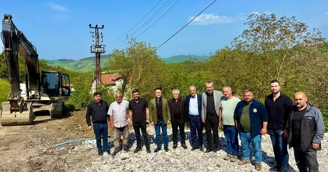 AK Parti merkez ilçe teşkilatı köy ve beldelerde çalışmaları inceledi Zonguldak Haberleri