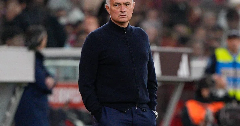 Real Madrid e alacak! Mourinho dan Süper Lig de dengeleri değiştirecek transfer