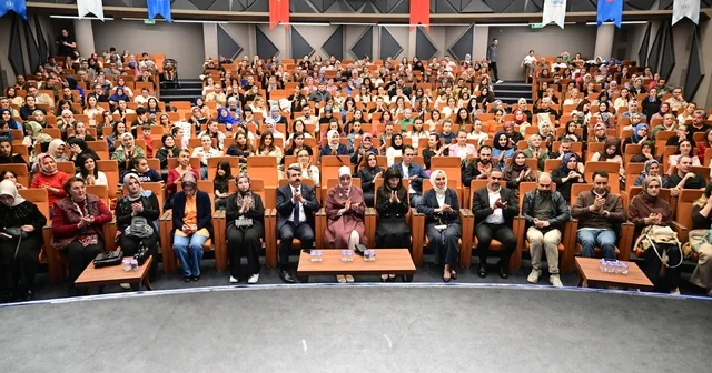 Akademisyen Anne Yıldırımlılarla buluştu Bursa Haberleri