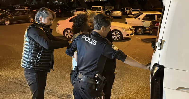 Sağlık ekipleri, kavga eden kardeşler tarafından balkona kilitlendi