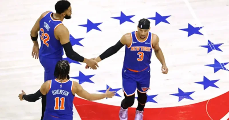 New York Knick NBA Doğu Konferansı nda finale çıktı! 76ers ı dağıttılar