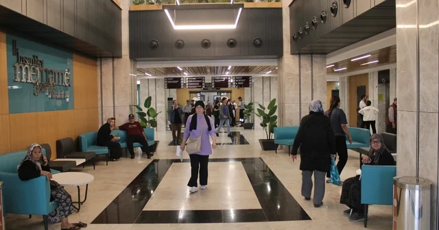 Aydın Şehir Hastanesi tam kapasite hizmet vermeye başladı Vatandaşlar otel konforundaki hastaneden memnun kaldılar Aydın Haberleri