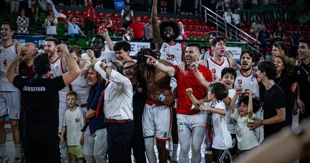 Karşıyaka Basketbol, hataya yer vermedi İzmir Haberleri