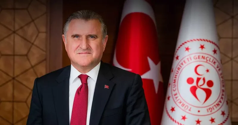 Gençlik ve Spor Bakanı Osman Aşkın Bak tan Berkay Erer e tebrik!