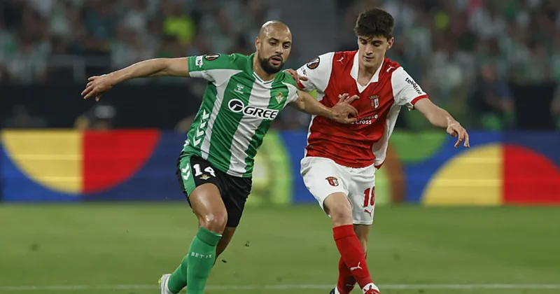 Real Betis Teknik Direktörü Manuel Pellegrini den Amrabat açıklaması!