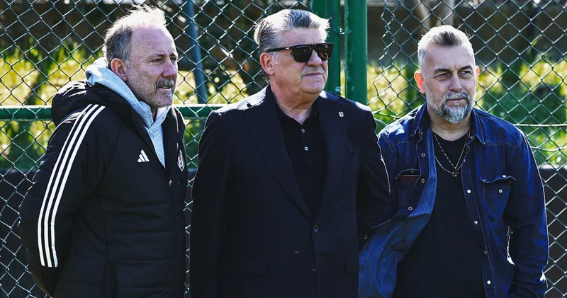 Beşiktaş ta kritik toplantı! İstikrar mı, sil baştan mı?