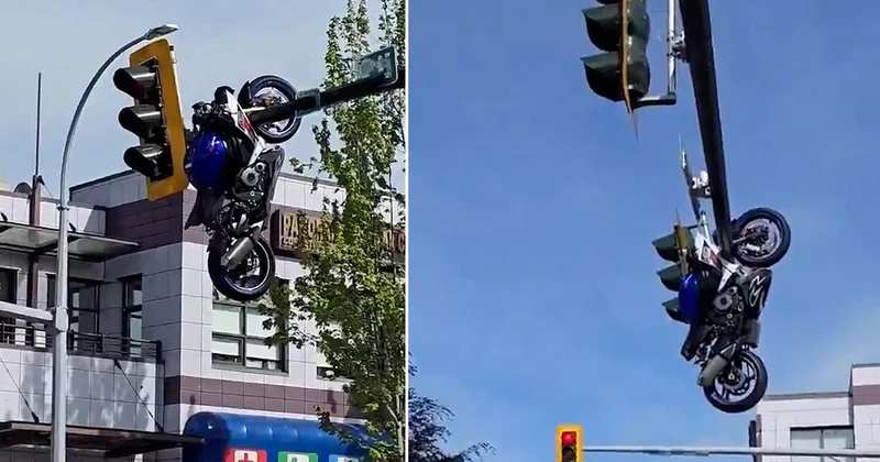 Benzeri görülmemiş kaza! Motosiklet trafik ışıklarında asılı kaldı