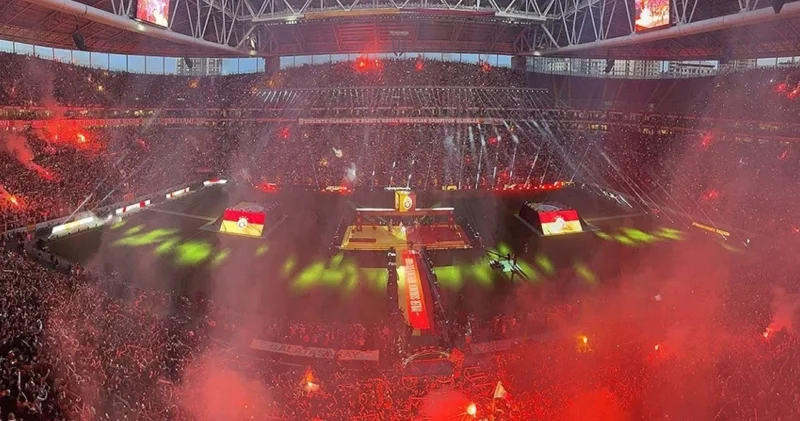 Galatasaray da şampiyonluk kutlamalar günü değişti Futbol Haberleri