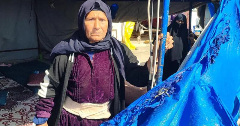 Uyku tutmadı, 13 kişinin hayatını kurtardı