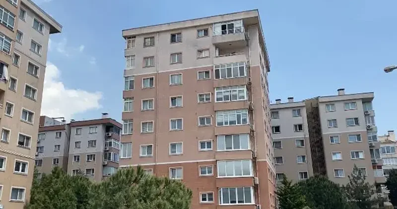 Bahçelievler’de eşini bıçaklayarak yaralayan koca karakola teslim oldu