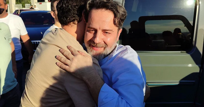 İşte Erden Timur un tahliye olduğu anlar ve ilk sözleri