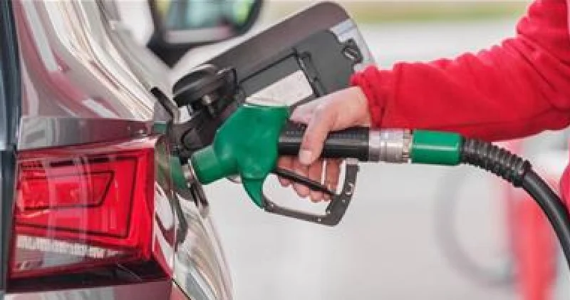 Benzin ve motorin fiyatları bugün ne kadar? Benzin ve Motorine zam ya da indirim var mı? Brent petrol fiyatı ne kadar? 11 Haziran güncel akaryakıt fiyatları