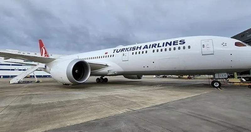 THY uçağında korku dolu anlar: Antalya da radar direğine çarptı