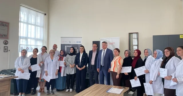 Samsun da geleneksel miras geleceğe taşınıyor Köklerden Yüzeye Doğanın Renkli Dokunuşu Projesi Samsun Haberleri