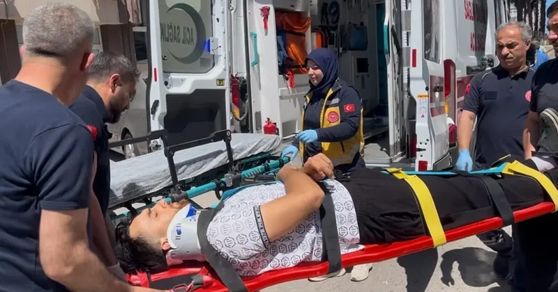Sinop’ta otomobil kapısına çarpan motosikletli yaralandı