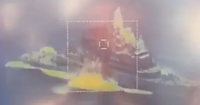 Milli torpido AKYA hedef gemiyi saniyeler içinde yok etti: O anlar kamerada VİDEO İZLE