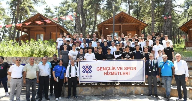 Konakpınar da gençler sordu, Başkan Şehirli yanıtladı Balıkesir Haberleri