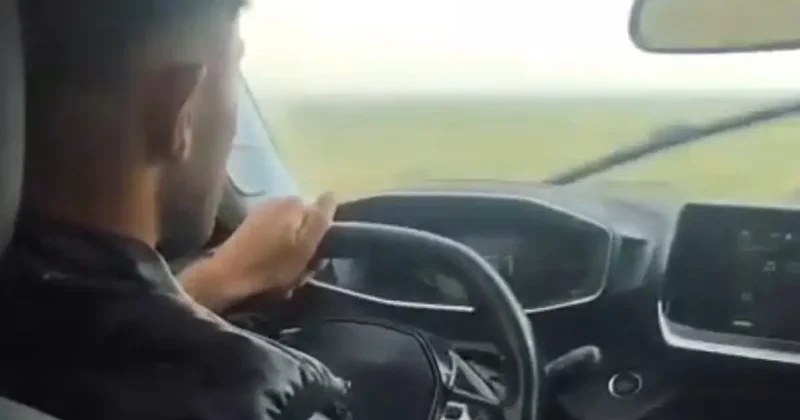 Hız göstergesi 159 km yi gösteriyordu... Korkunç kazanın görüntüleri ortaya çıktı