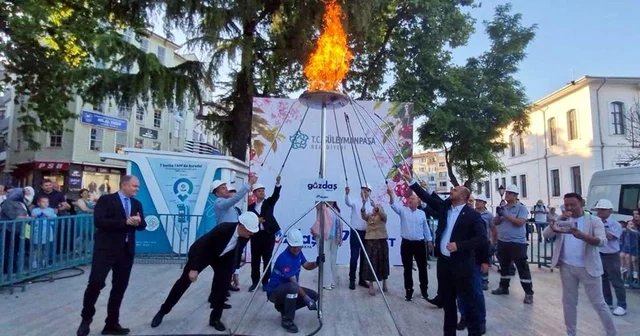 Tekirdağ Uluslararası Kiraz Festivali renkli görüntülerle başladı Tekirdağ Haberleri