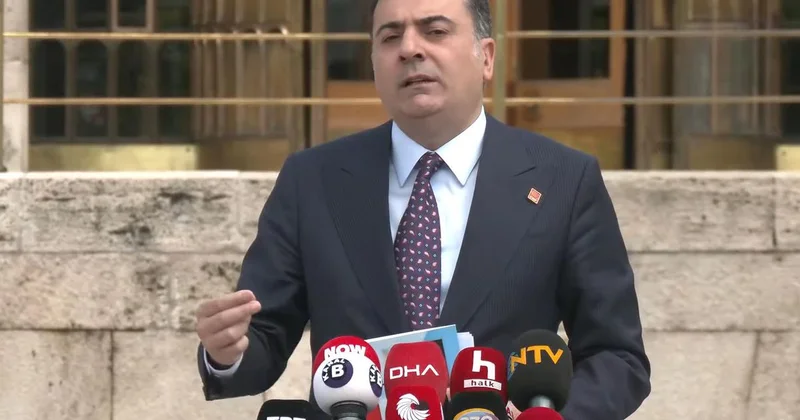 Özgür Özel in sözcüsünde tarihi çağrı: Bu saatten sonra kurultayın toplanmaması suçtur