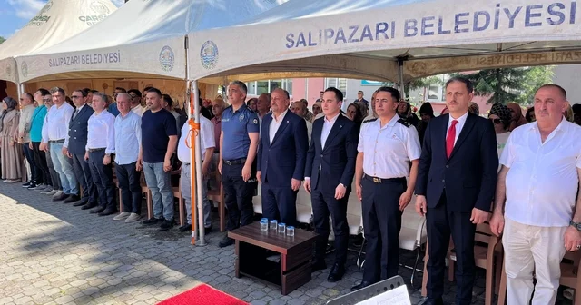 Salıpazarı Halk Eğitimi Merkezi kursiyerlerinin ürünleri sergilendi Samsun Haberleri