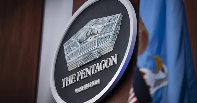 Pentagon dan kimyasal alarm mı? Bina kapatıldı, acil tahliye yapıldı