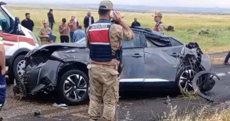 Nişan dönüşü 2 kişinin öldüğü kazanın görüntüleri ortaya çıktı