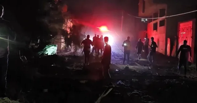 İsrail sözde ateşkesi yine ihlal etti: Deyr El Belah ta sivil yerleşim alanına hava saldırısı VİDEO İZLE