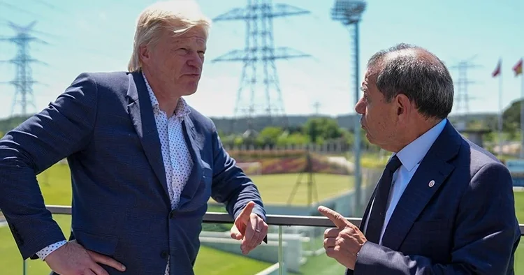 Dursun Özbek, Oliver Kahn ile görüştü: Galatasaray ı daha yukarılara çekmek için bazı projeler üzerinde konuştuk