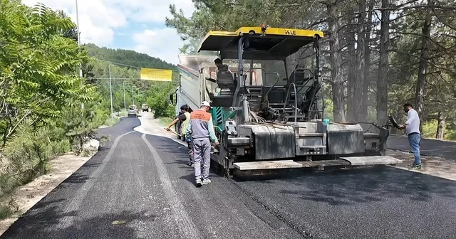 Gölcük Tabiat Parkı ile Dere Mahallesi arasındaki yol asfaltlanıyor Isparta Haberleri Habertürk Yerel Haberler
