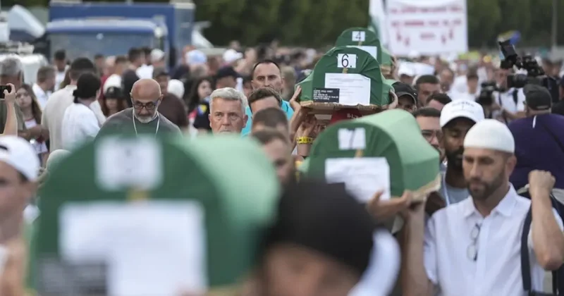 Srebrenitsa da acı dinmiyor: Kimliği tespit edilen 10 kurban daha defnedilecek