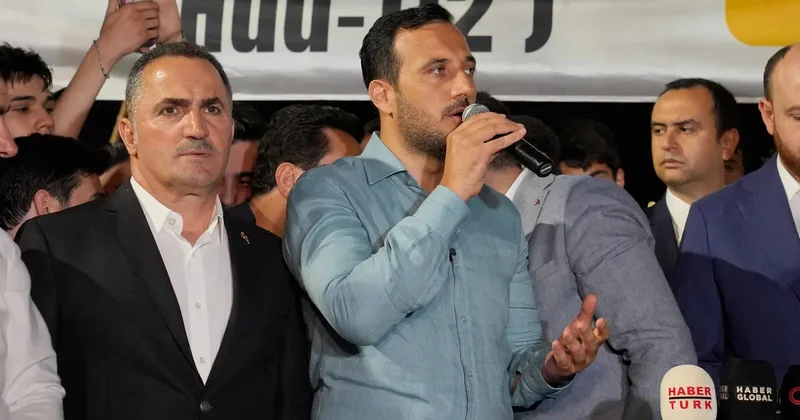 AK Parti Gençlik Kollarından Ayasofya yürüyüşü! Abdullah Özdemir: Gençlik bu mirasa sahip çıkmaya devam edecek