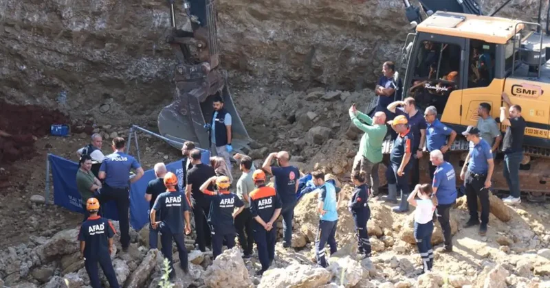 İnşaat kazısında göçük altında kalan kepçe operatörü hayatını kaybetti
