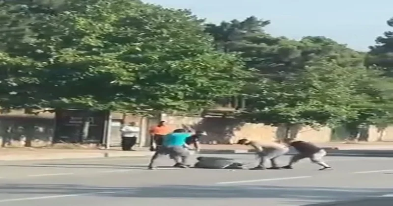 Trafikte sopalı saldırıda 4 kişi tutuklandı Sözcü Gazetesi