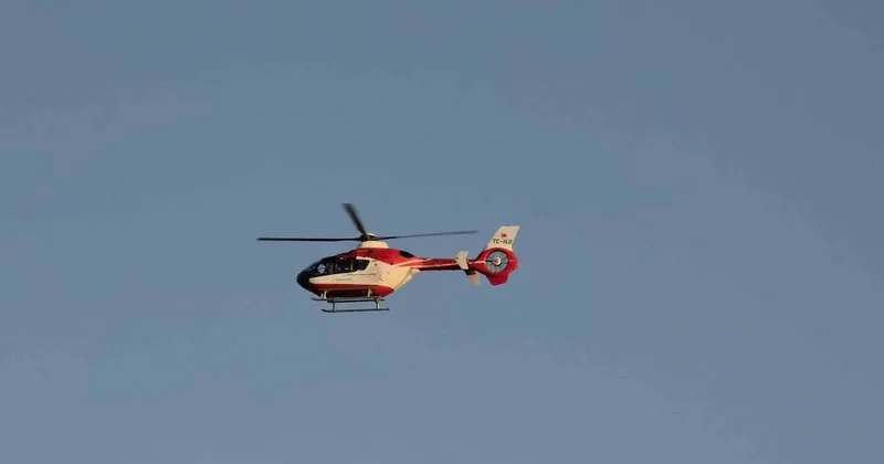 Hava ambulansları 10 yaşındaki çocuk için seferber oldu